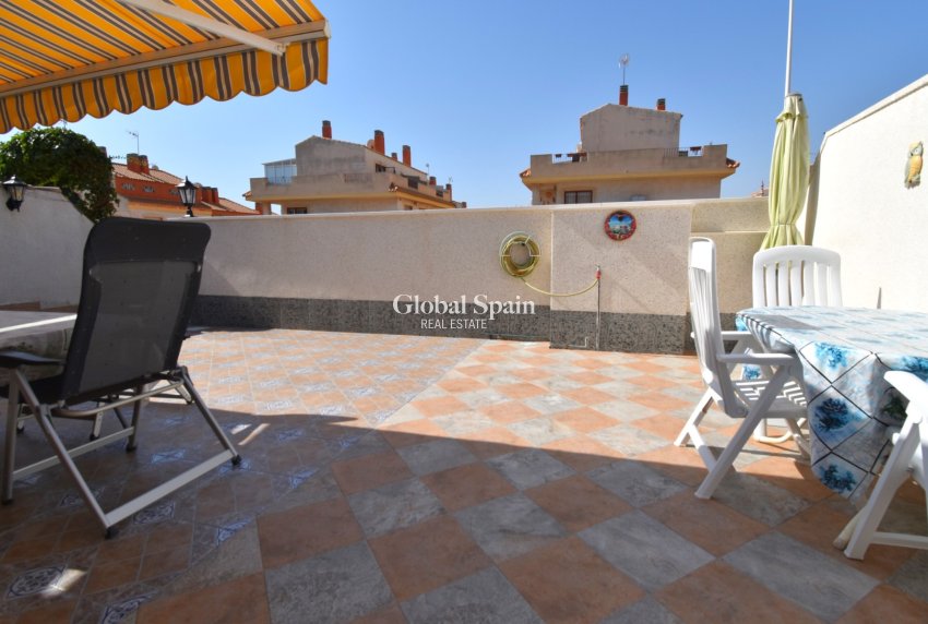 Odsprzedaż - DOM -
ORIHUELA COSTA - La Zenia