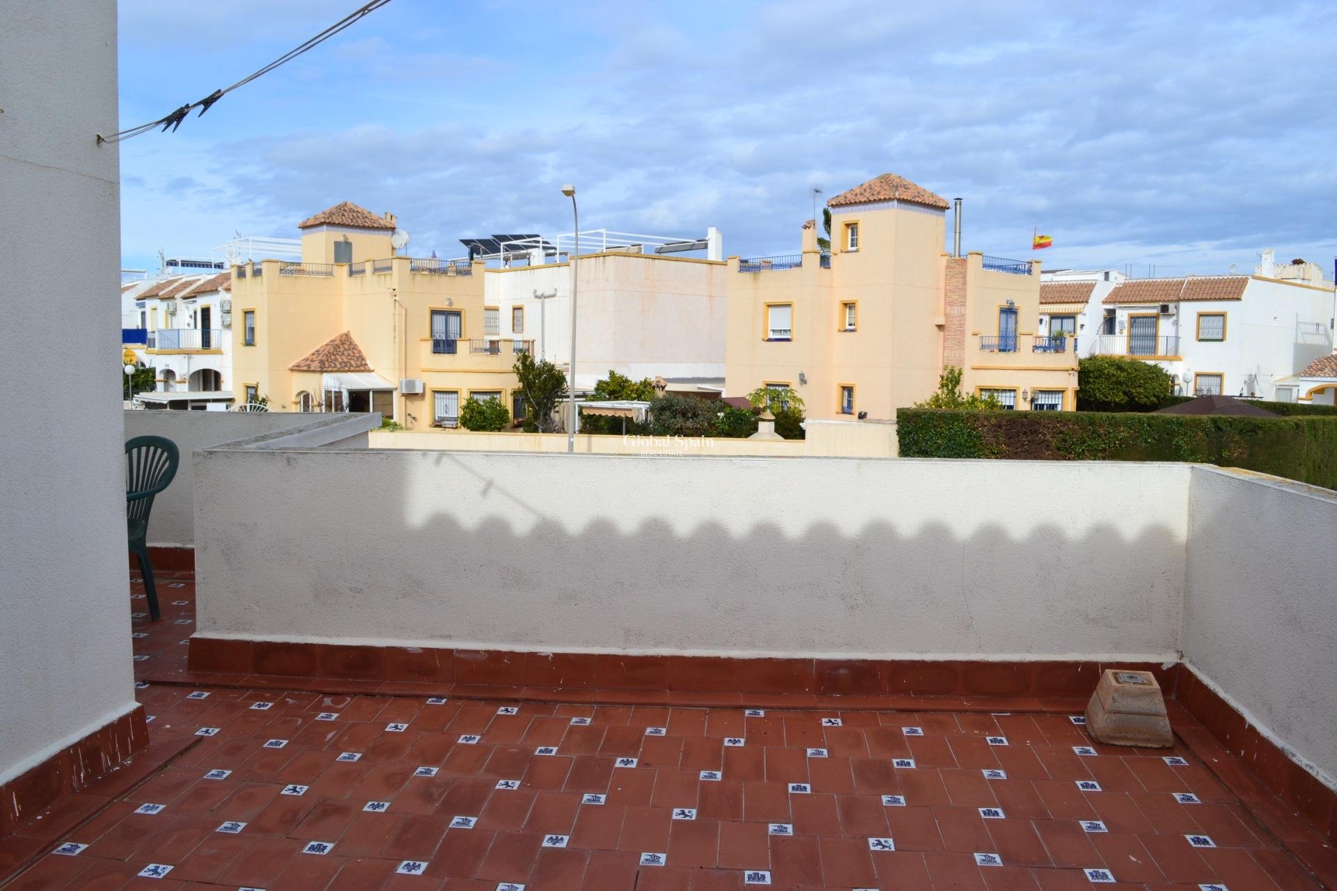 Odsprzedaż - DOM -
ORIHUELA COSTA - La Zenia