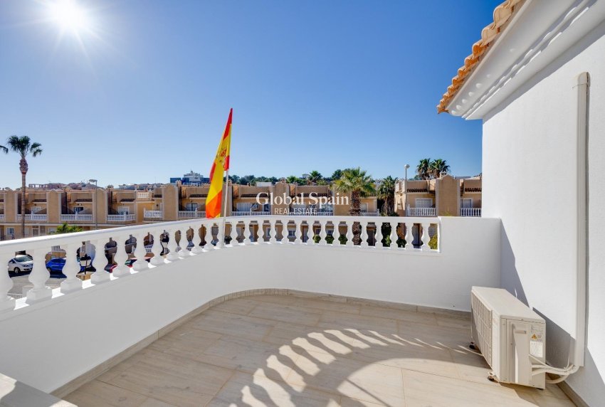 Odsprzedaż - DOM -
ORIHUELA COSTA - Las Filipinas