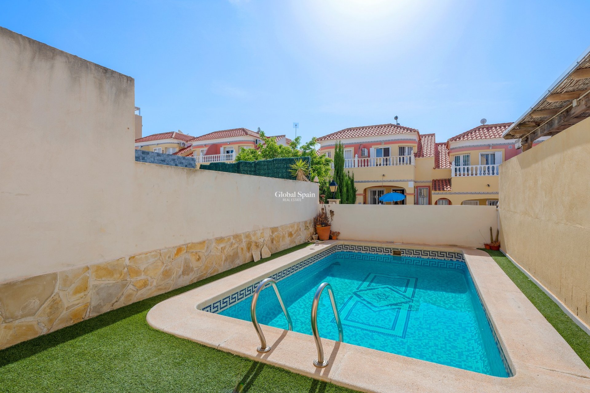 Odsprzedaż - DOM -
ORIHUELA COSTA - Las Filipinas