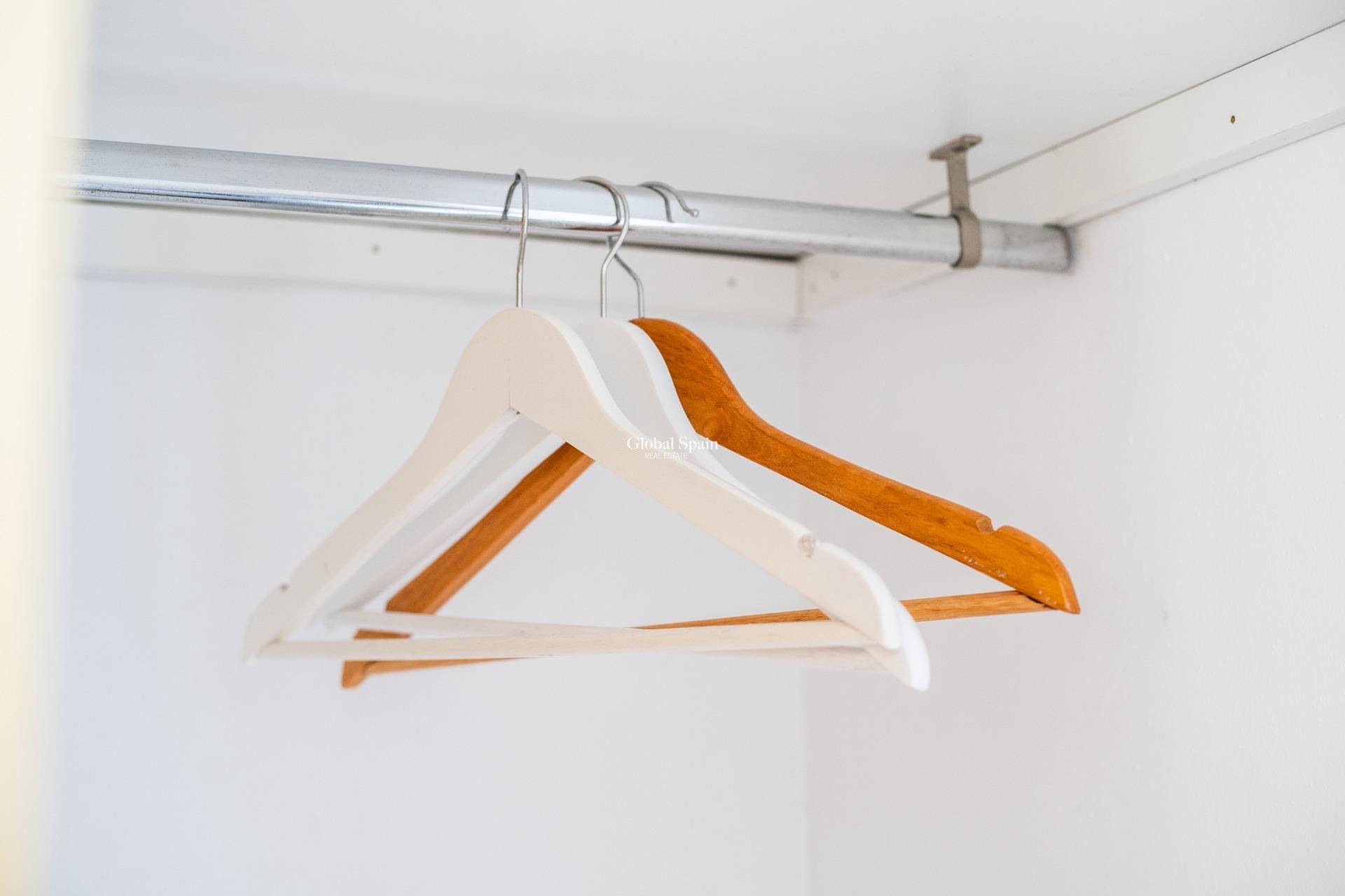 Odsprzedaż - DOM -
ORIHUELA COSTA - Los Almendros-la Florida