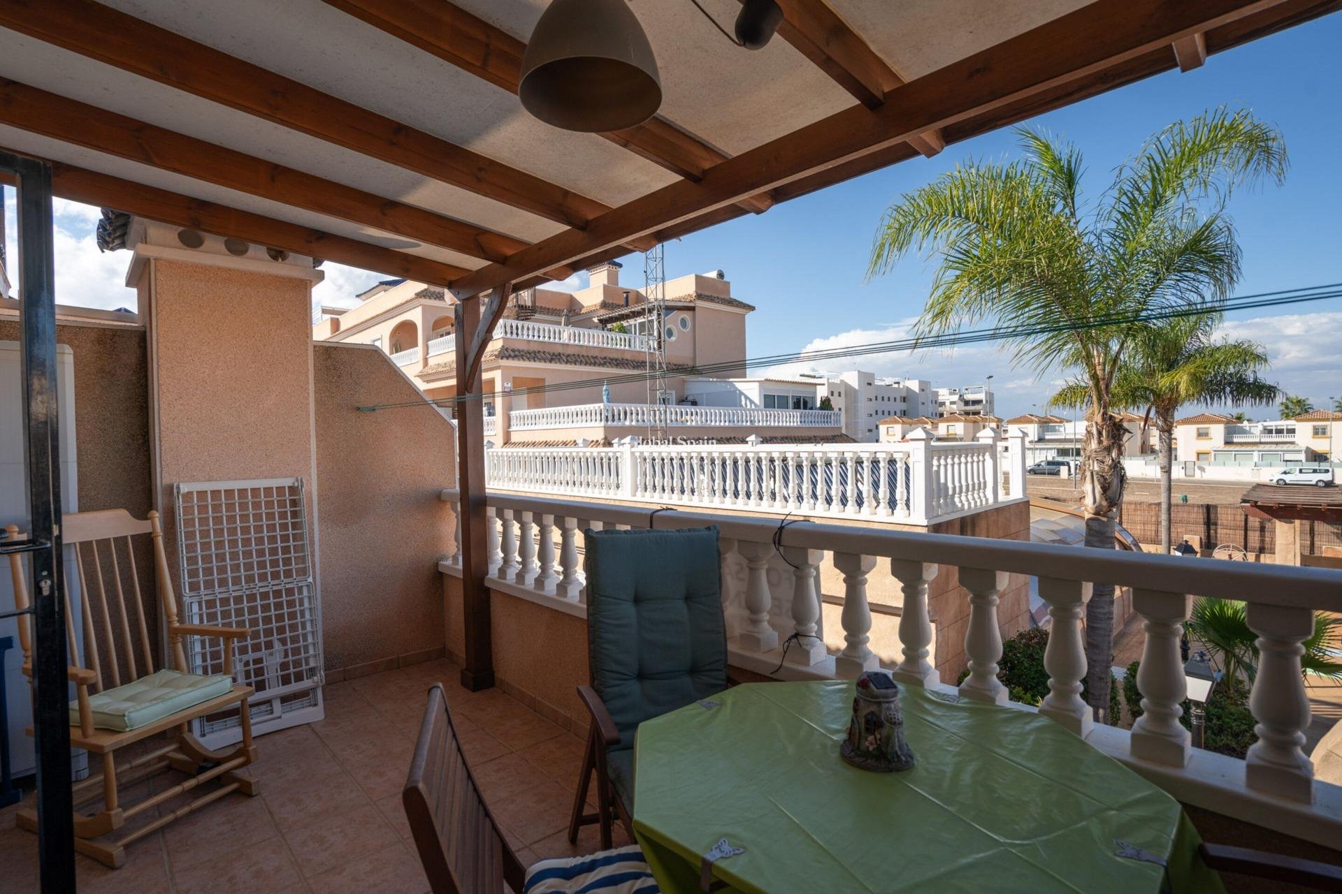 Odsprzedaż - DOM -
ORIHUELA COSTA - Los Dolses