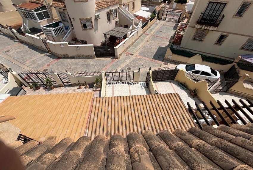 Odsprzedaż - DOM -
ORIHUELA COSTA - Playa Flamenca