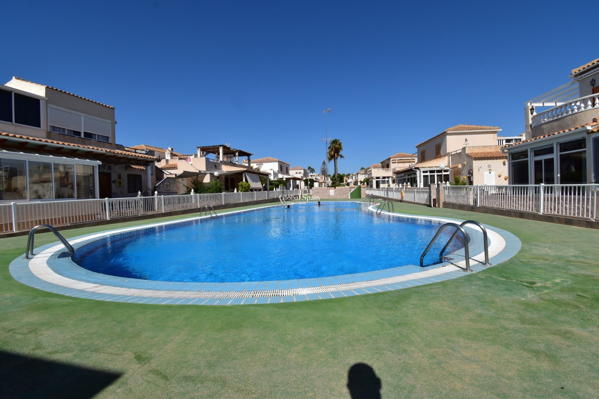 Odsprzedaż - DOM -
ORIHUELA COSTA - Playa Flamenca