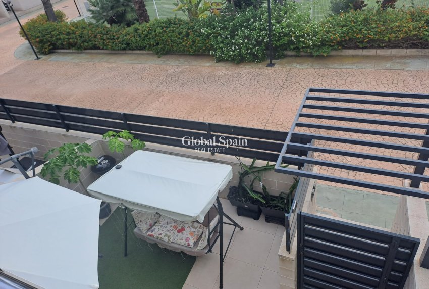 Odsprzedaż - DOM -
ORIHUELA COSTA - 