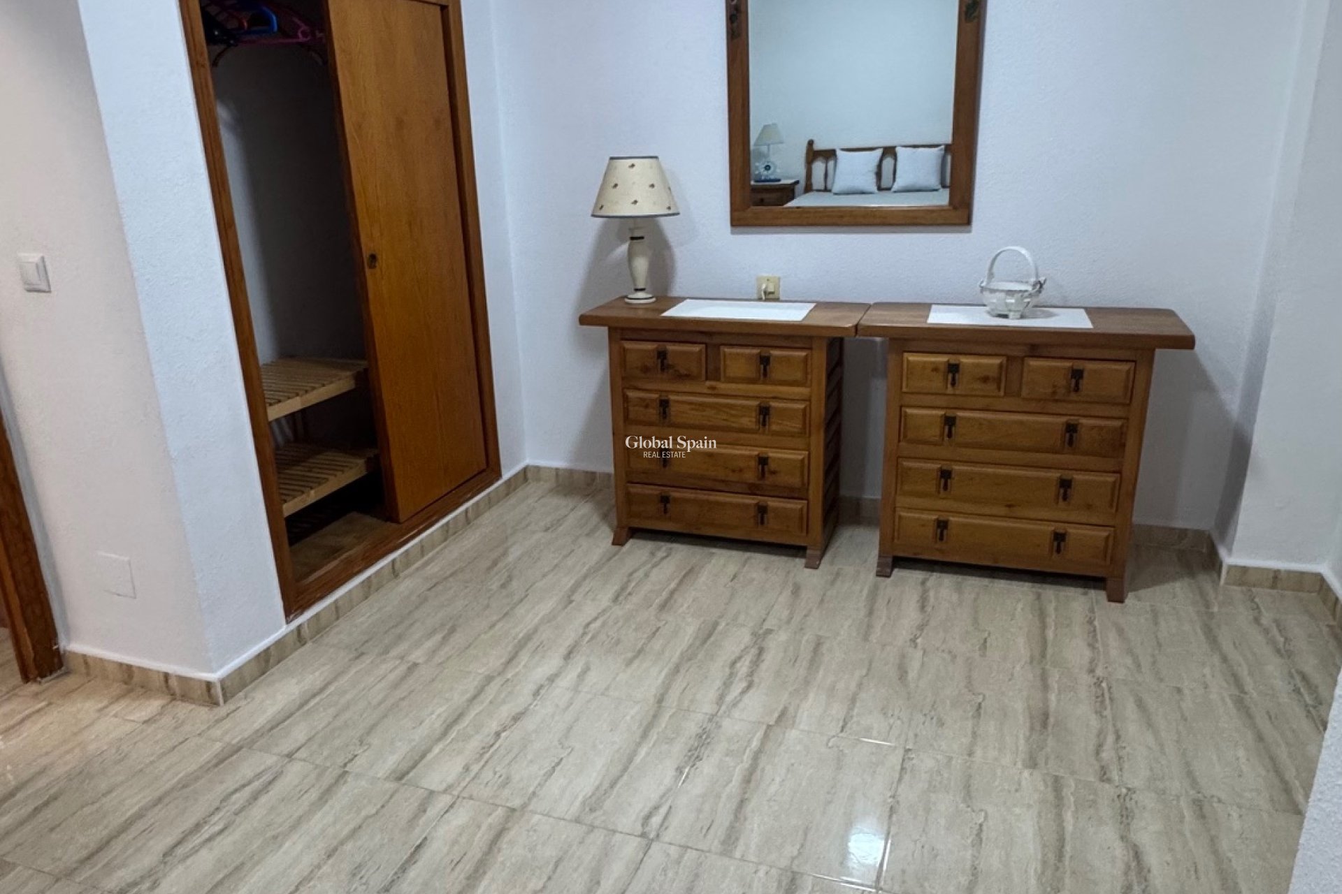 Odsprzedaż - DOM -
ORIHUELA COSTA - 