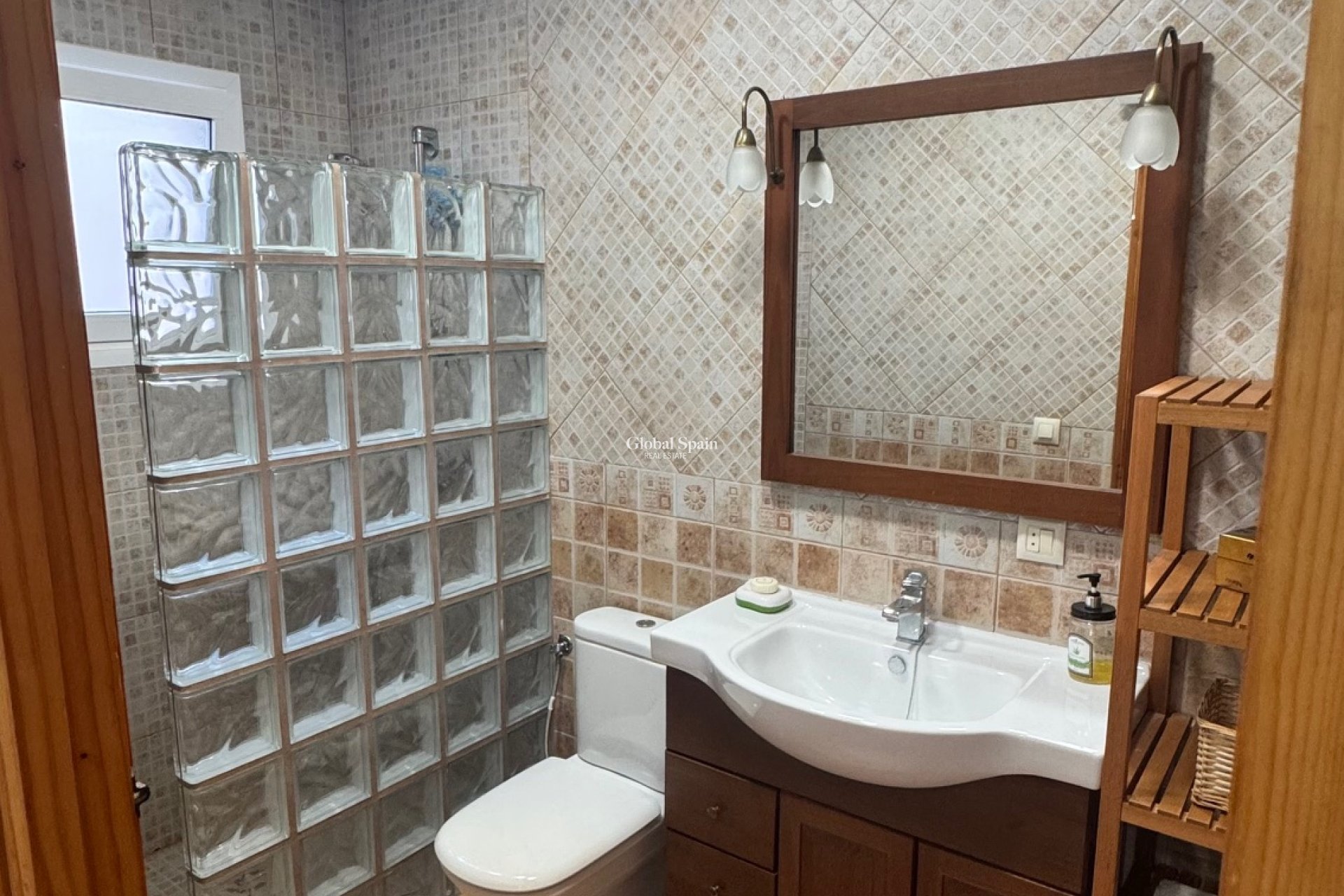 Odsprzedaż - DOM -
ORIHUELA COSTA - 