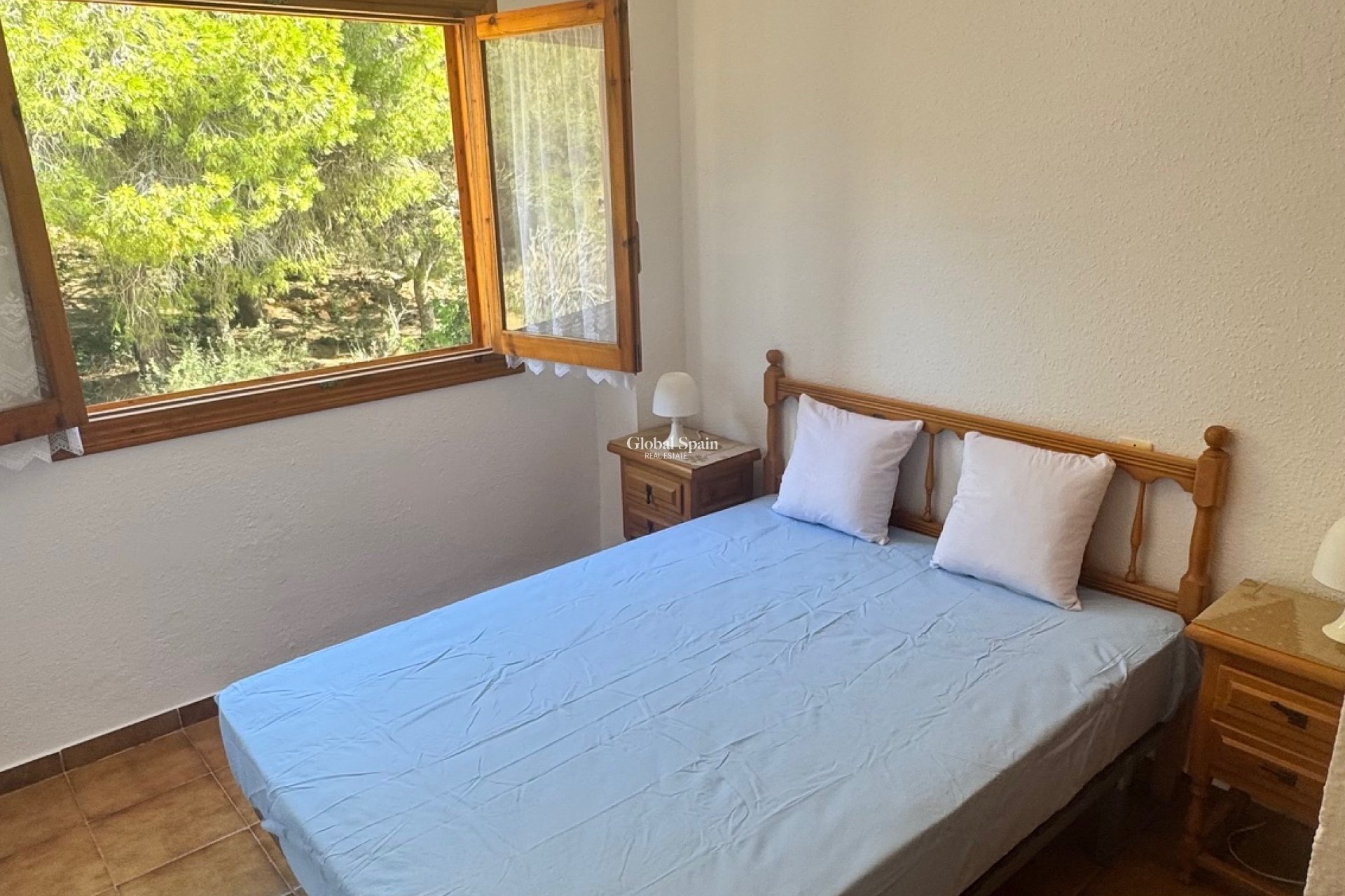 Odsprzedaż - DOM -
ORIHUELA COSTA - 