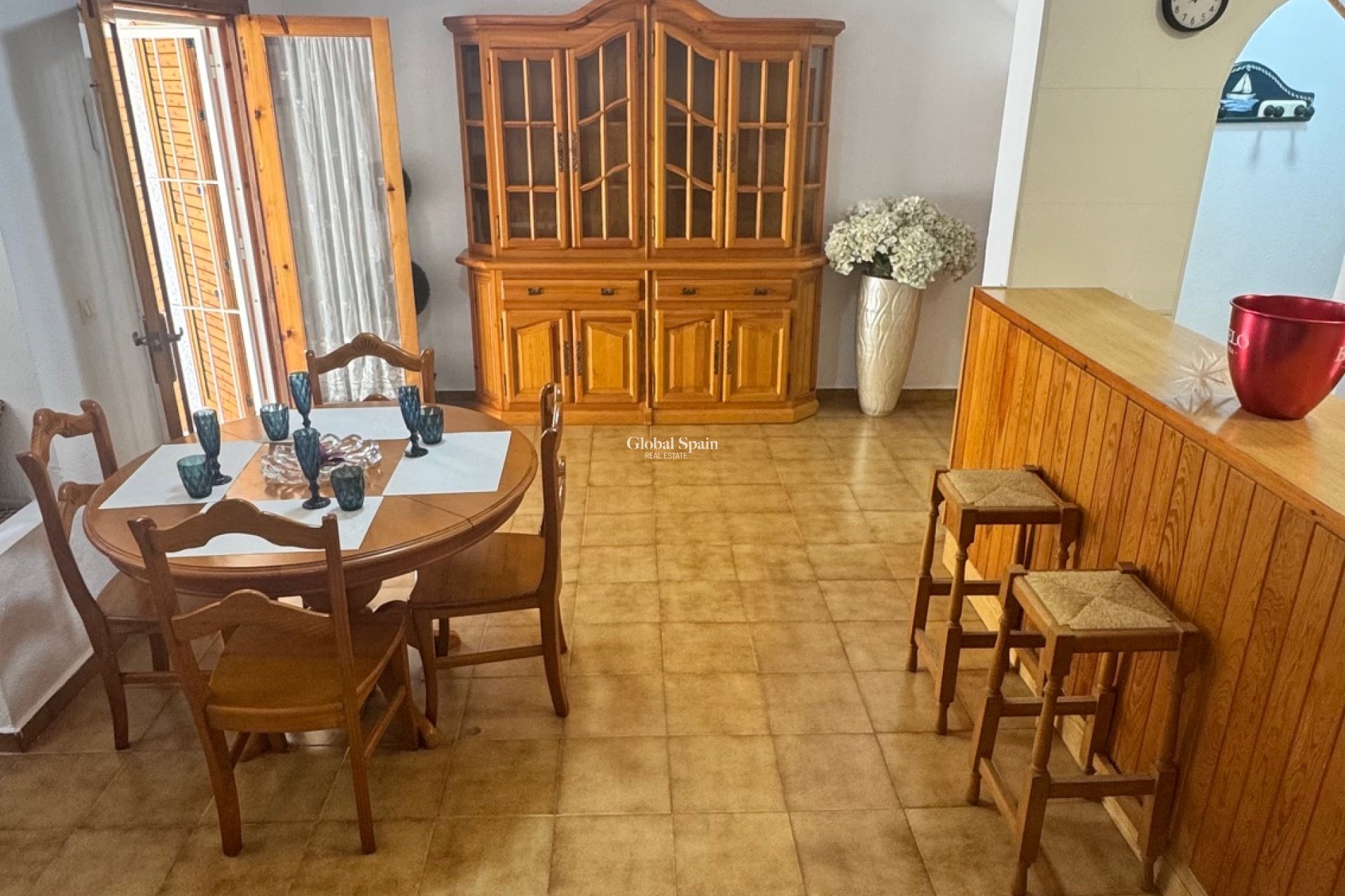 Odsprzedaż - DOM -
ORIHUELA COSTA - 