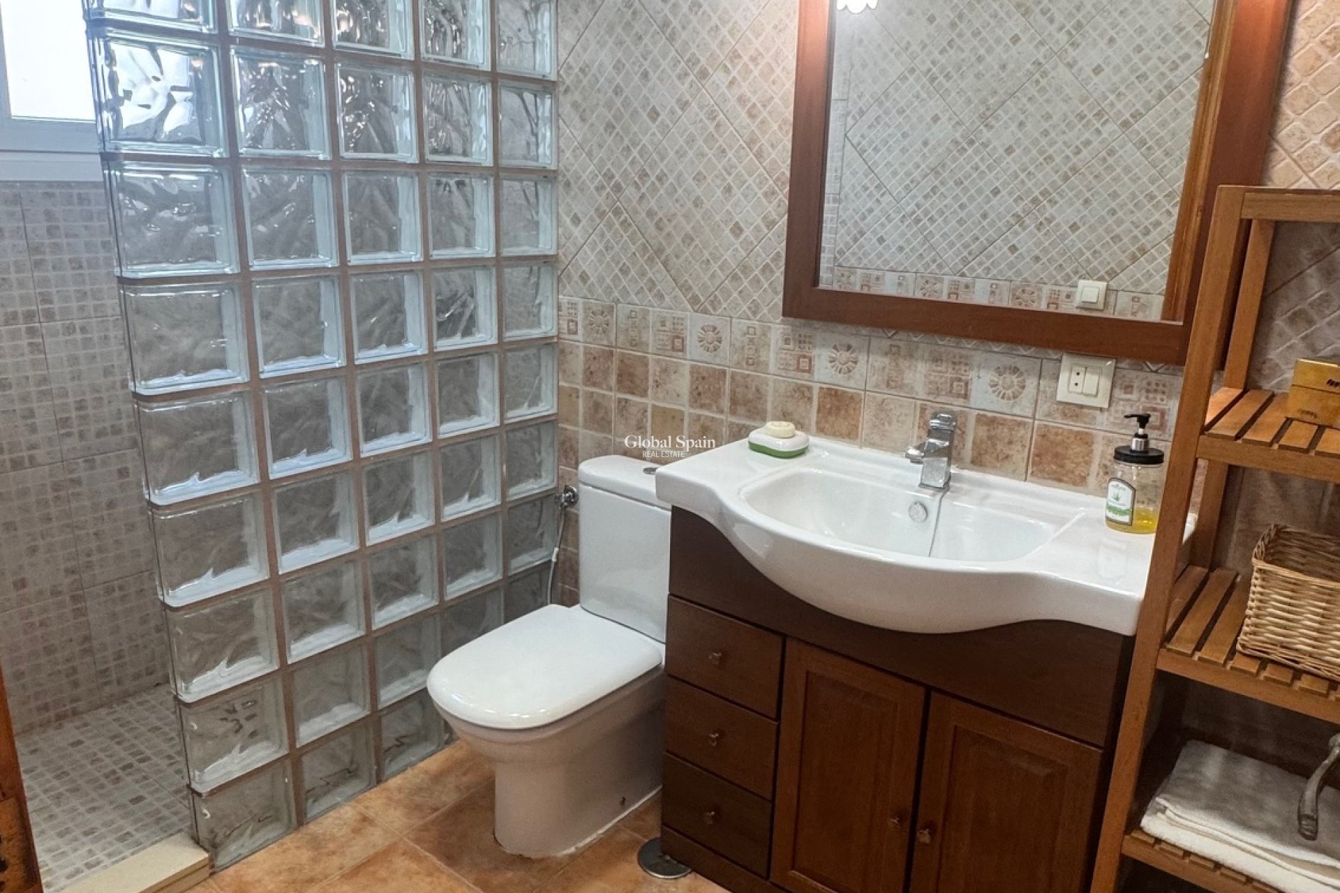 Odsprzedaż - DOM -
ORIHUELA COSTA - 