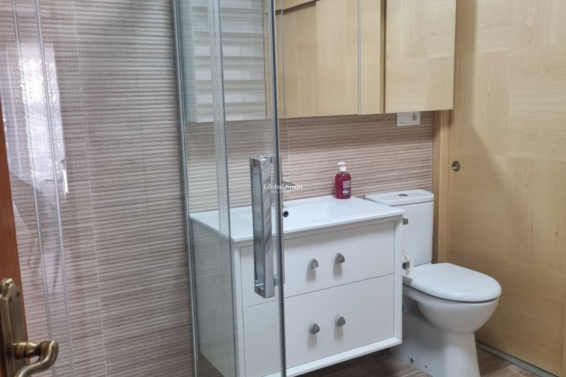 Odsprzedaż - DOM -
ORIHUELA COSTA - 