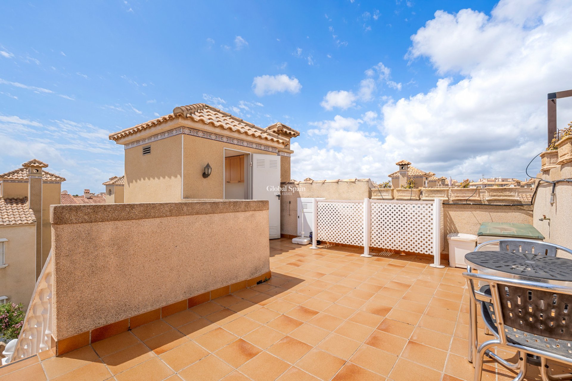 Odsprzedaż - DOM -
ORIHUELA COSTA - 