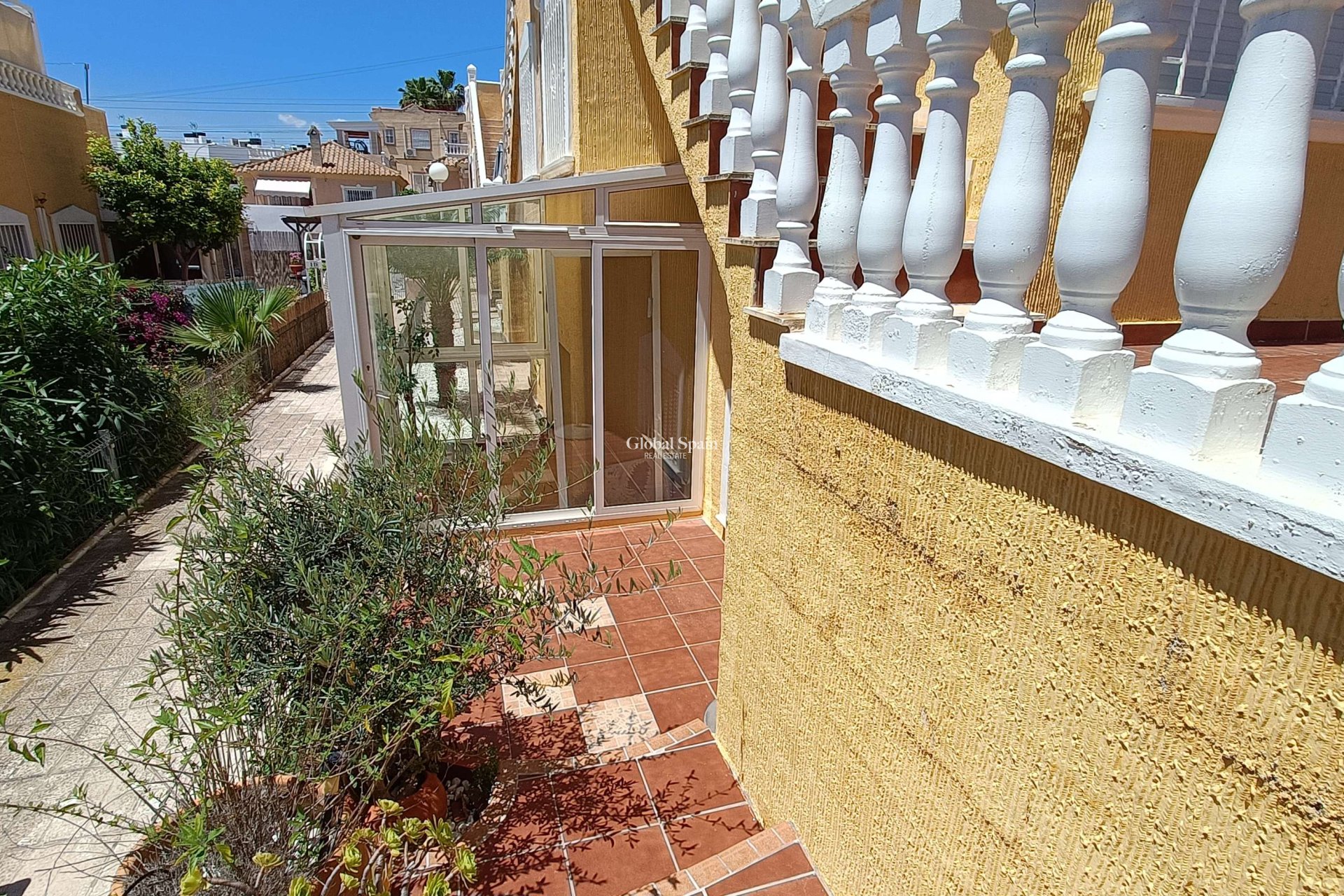 Odsprzedaż - DOM -
ORIHUELA COSTA - 