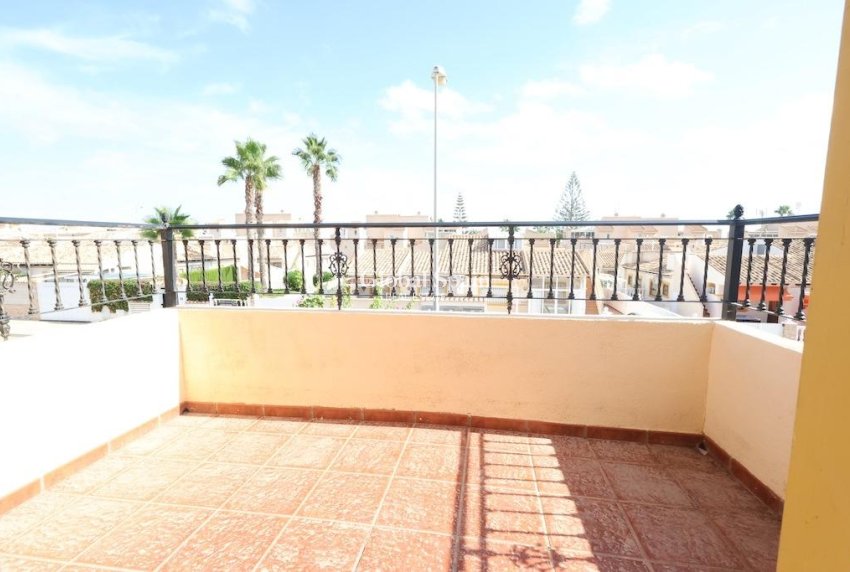 Odsprzedaż - DOM -
ORIHUELA COSTA - 