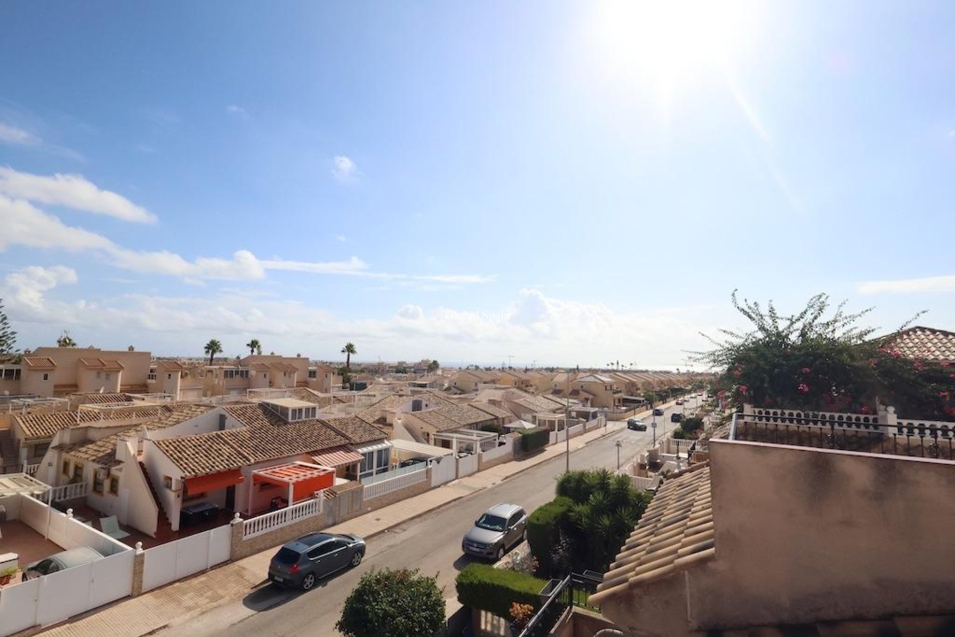 Odsprzedaż - DOM -
ORIHUELA COSTA - 
