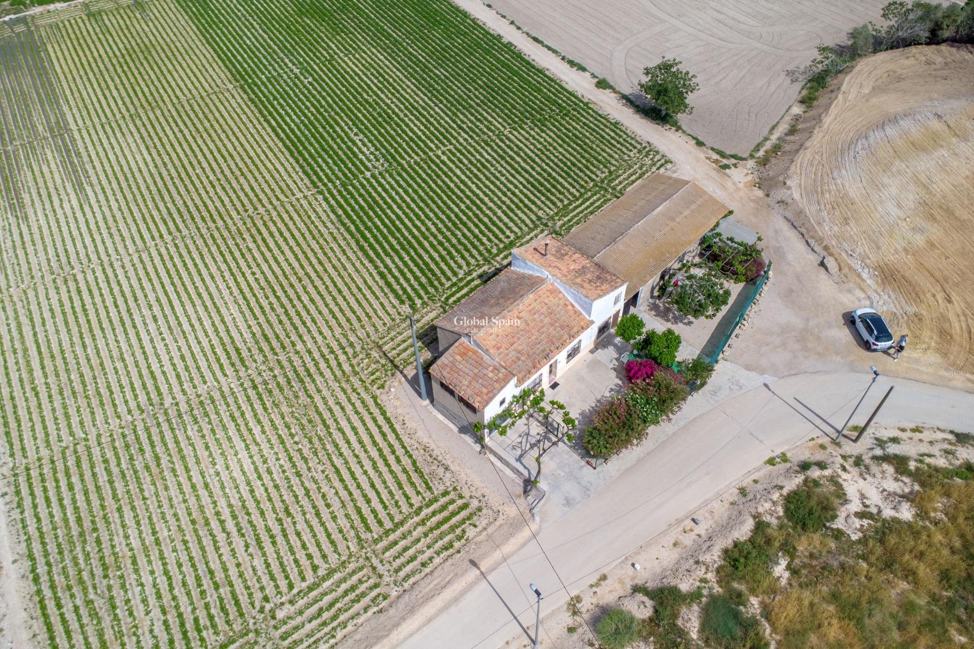 Odsprzedaż - DOM -
ORIHUELA - 