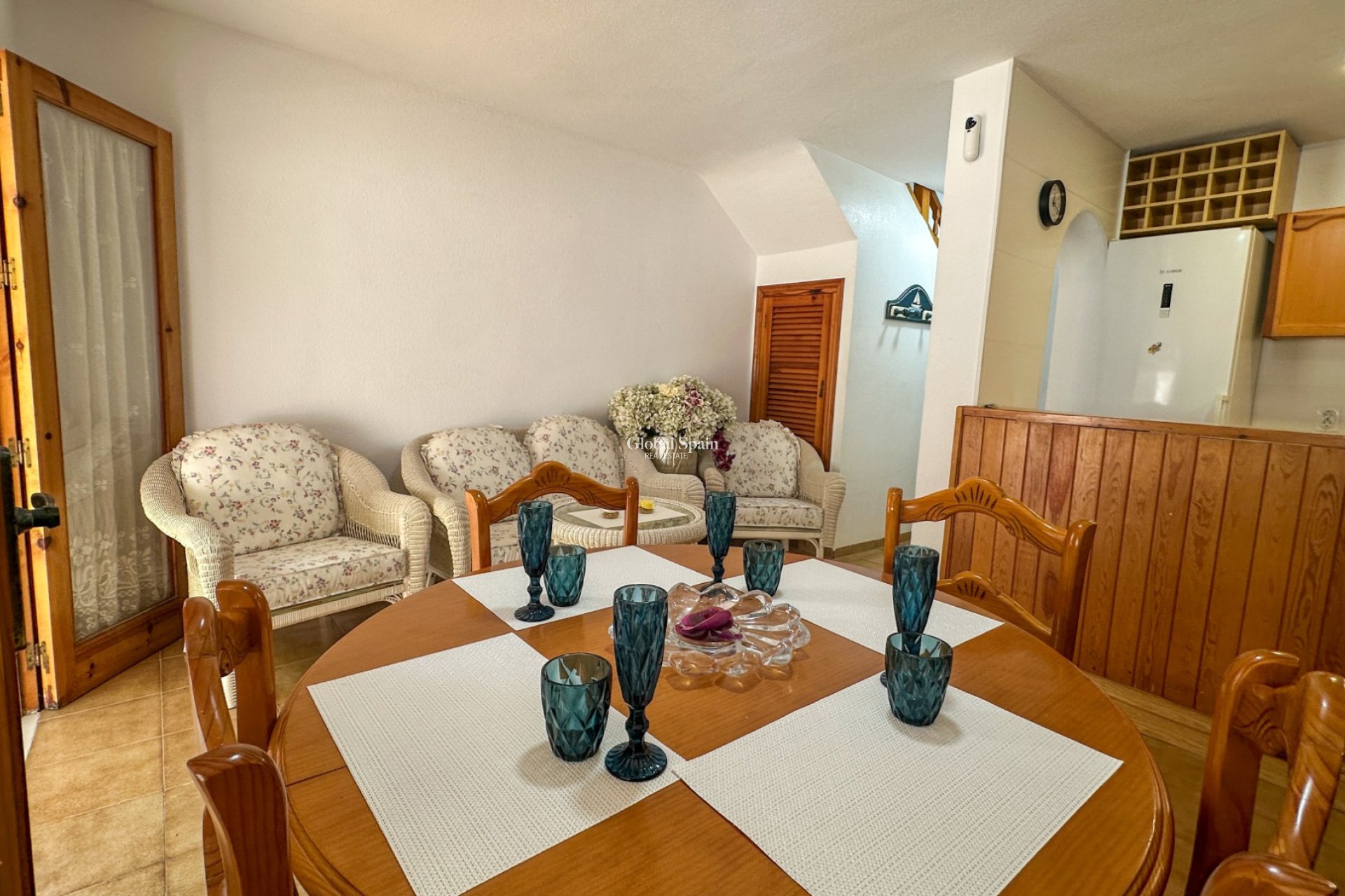Odsprzedaż - DOM -
PLAYA FLAMENCA - Costa Blanca