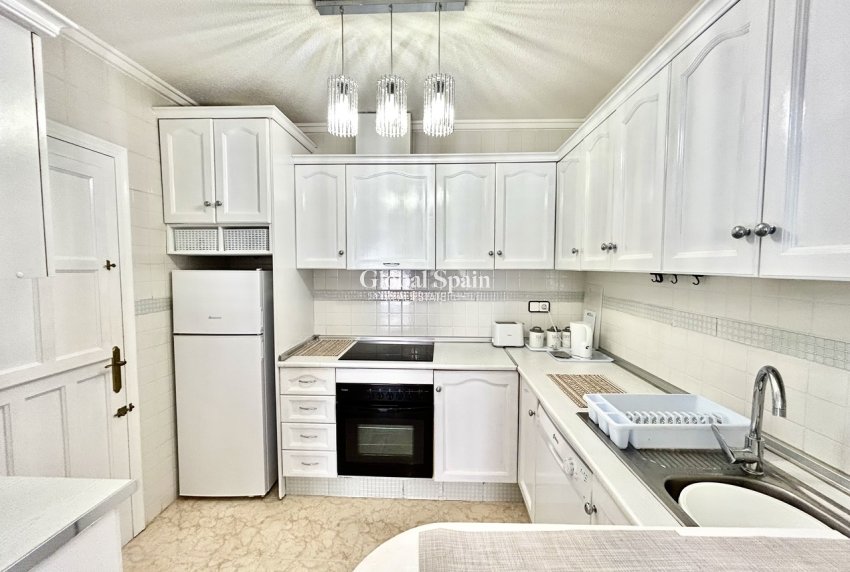 Odsprzedaż - DOM -
PUNTA PRIMA - Costa Blanca