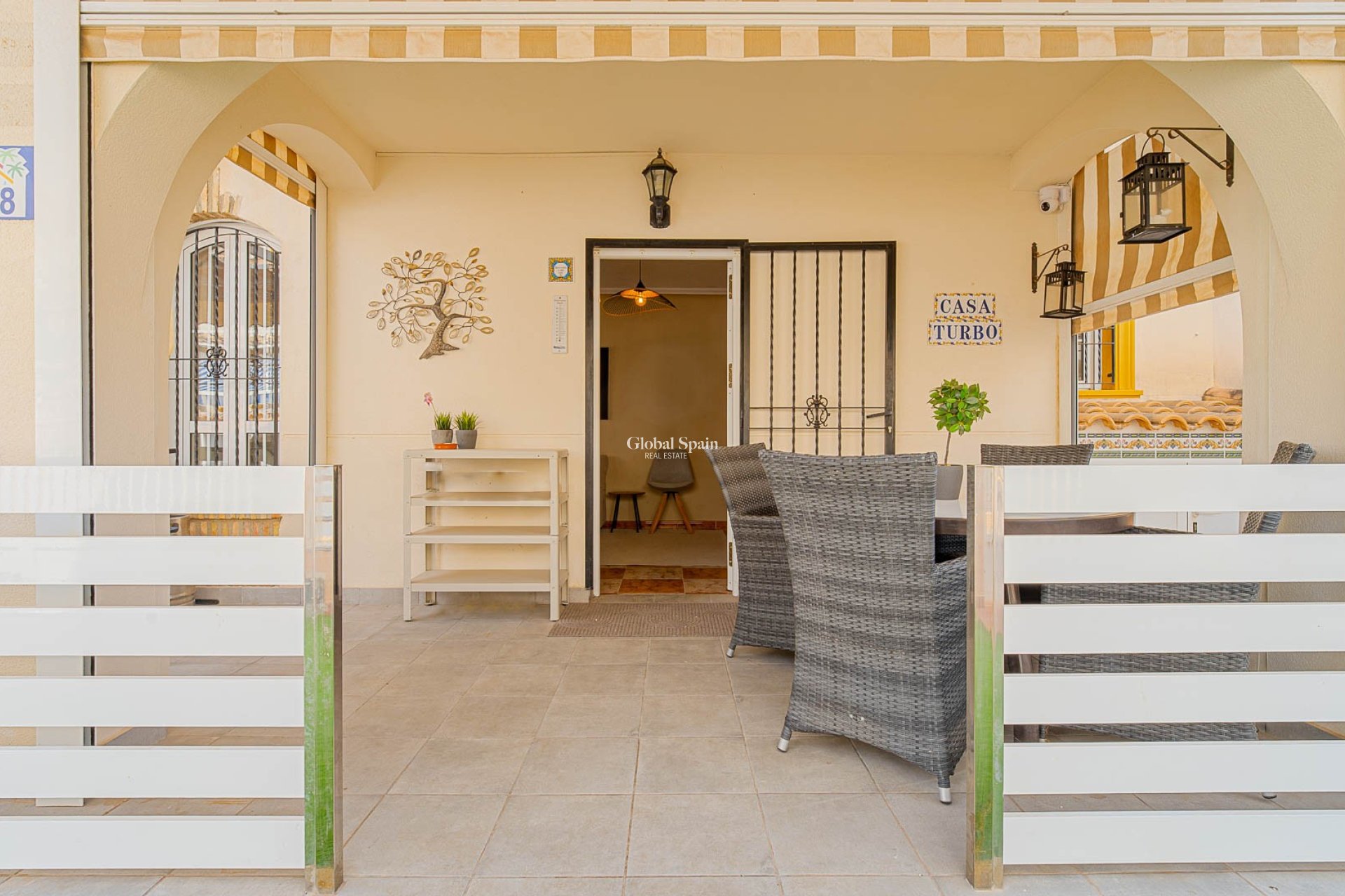 Odsprzedaż - Dom Quatro -
ORIHUELA COSTA - Lomas de Cabo Roig