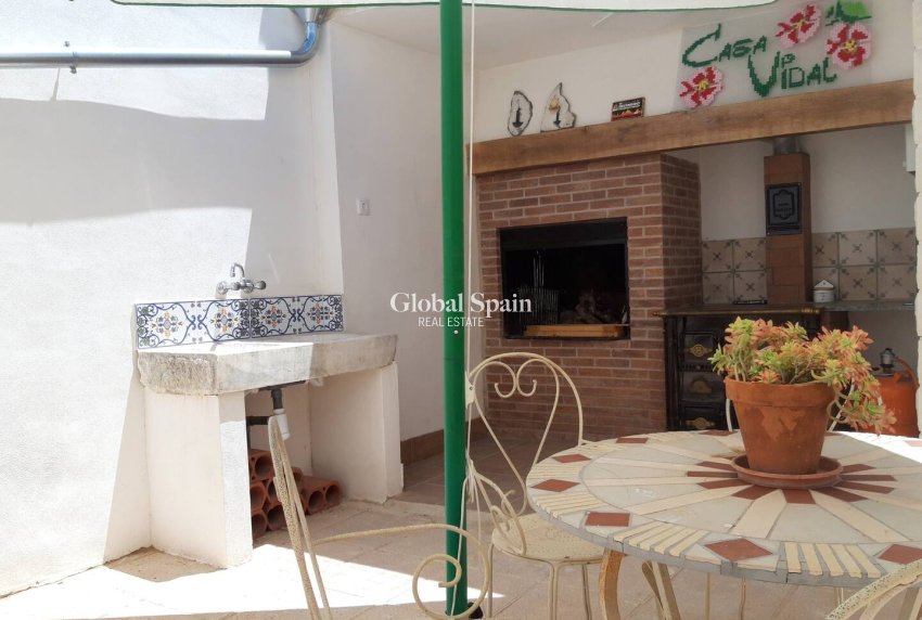 Odsprzedaż - DOM -
RASPAY - Inland