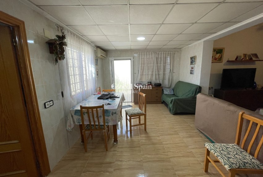 Odsprzedaż - DOM -
SAN FULGENCIO - Costa Blanca