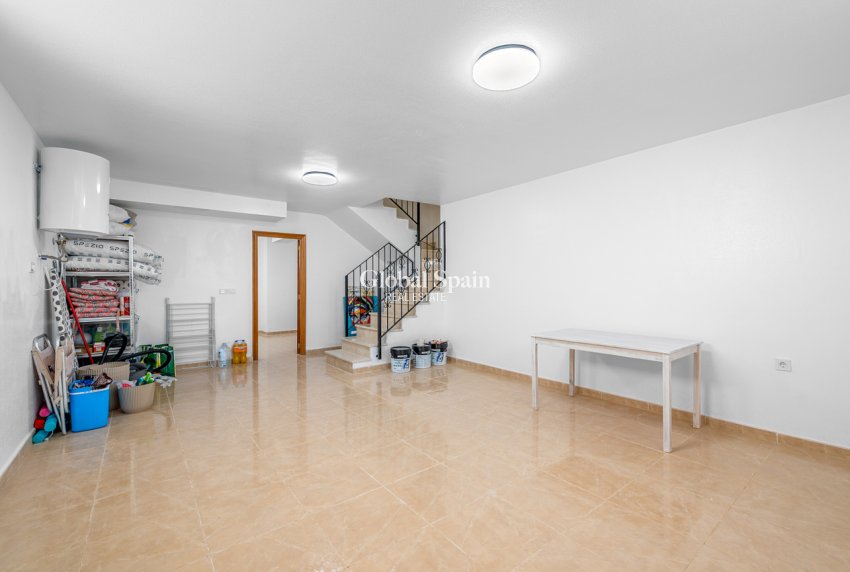 Odsprzedaż - DOM -
SAN MIGUEL DE SALINAS - Costa Blanca