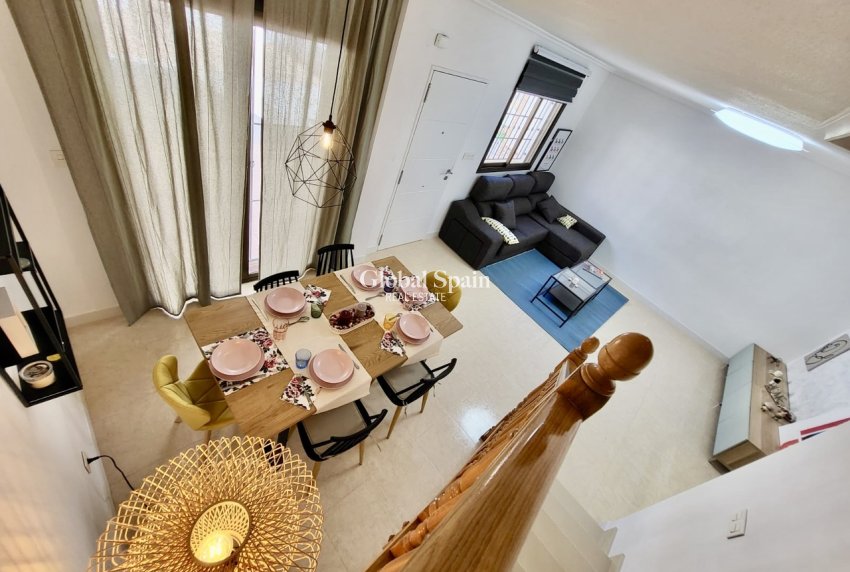 Odsprzedaż - DOM -
SAN MIGUEL DE SALINAS - Inland