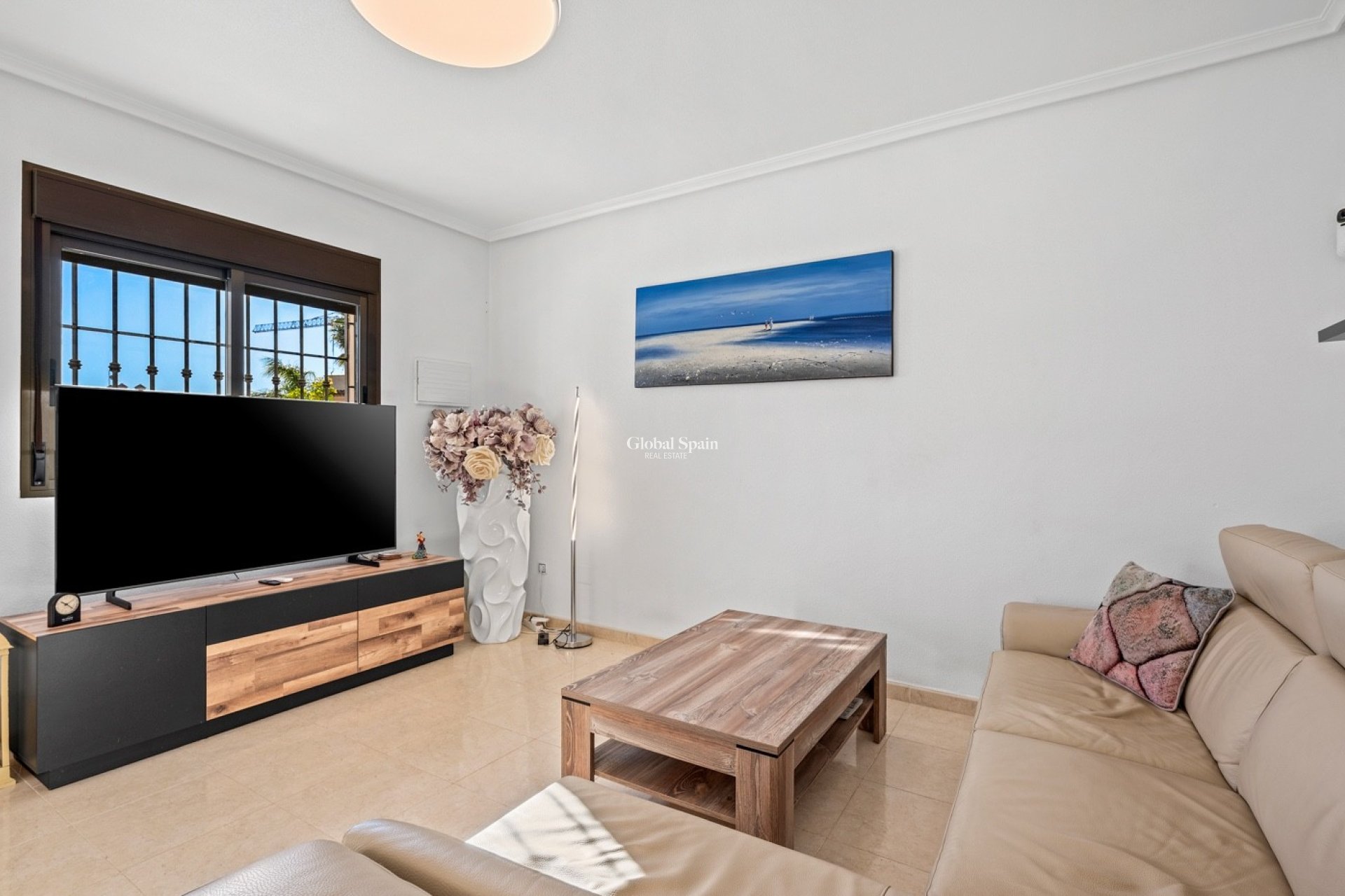 Odsprzedaż - DOM -
SAN MIGUEL DE SALINAS - Inland