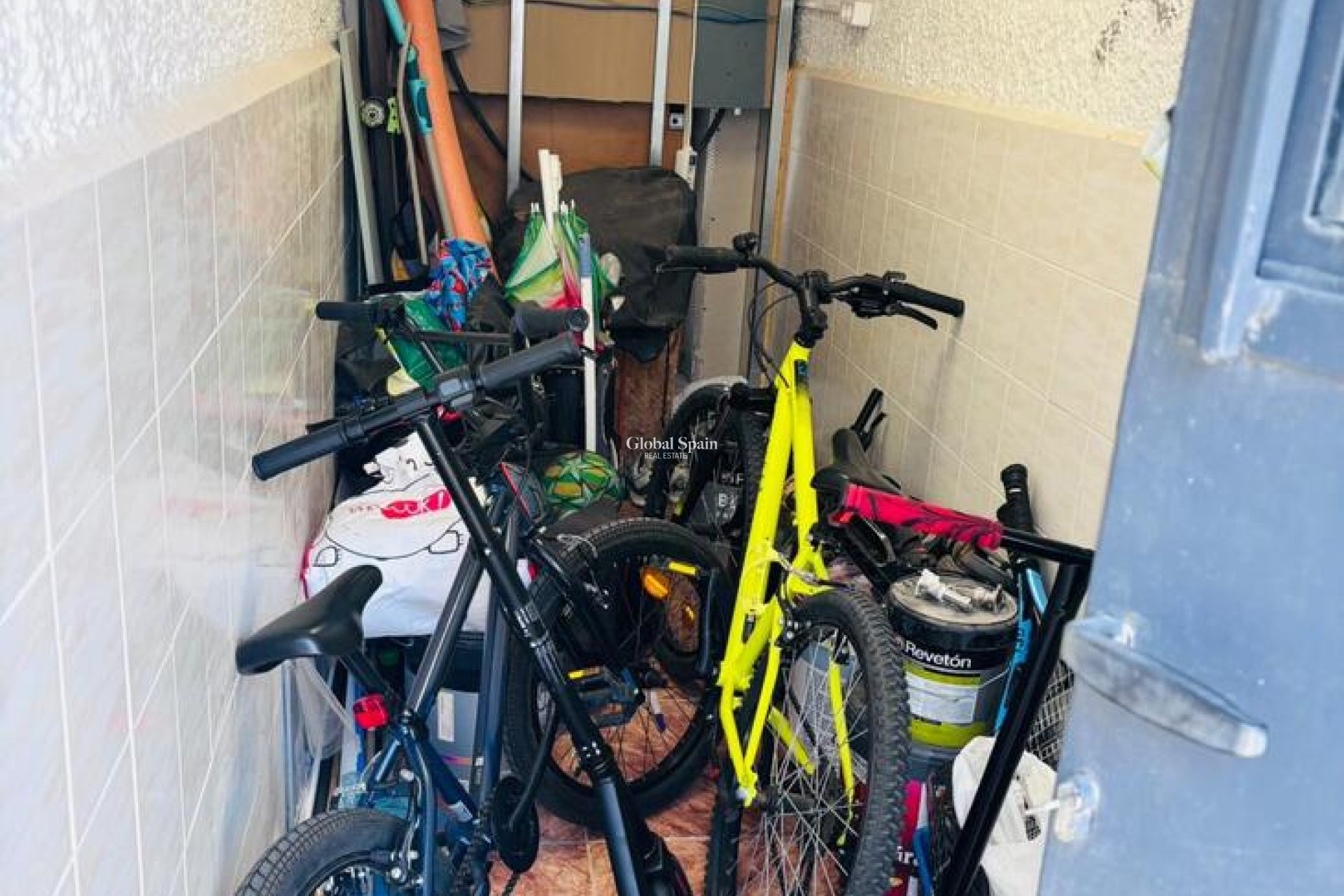 Odsprzedaż - DOM -
SAN MIGUEL DE SALINAS - Inland