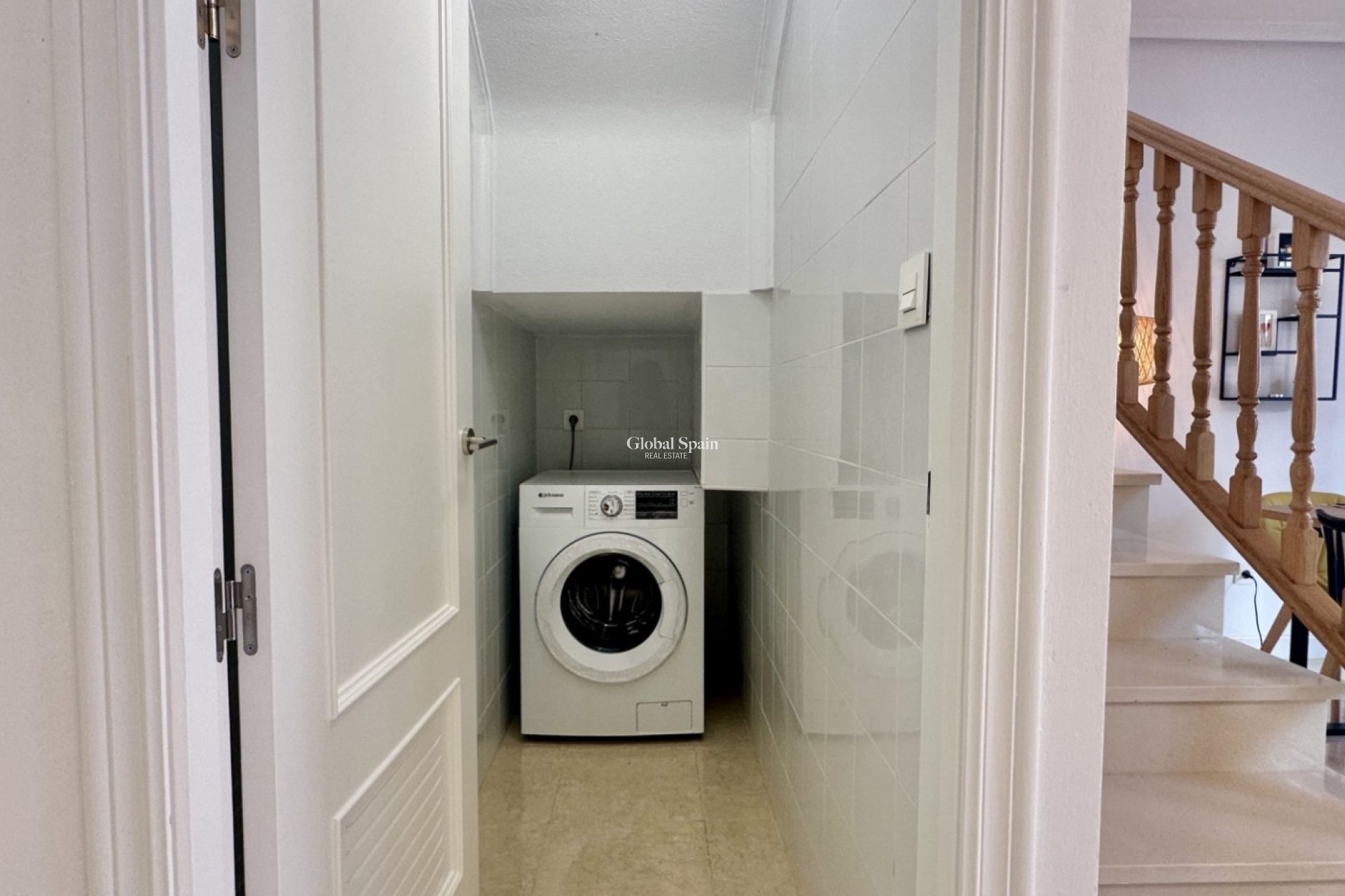 Odsprzedaż - DOM -
SAN MIGUEL DE SALINAS - 