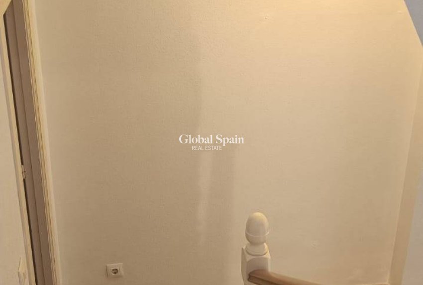 Odsprzedaż - DOM -
SAN PEDRO DEL PINATAR - CENTRO