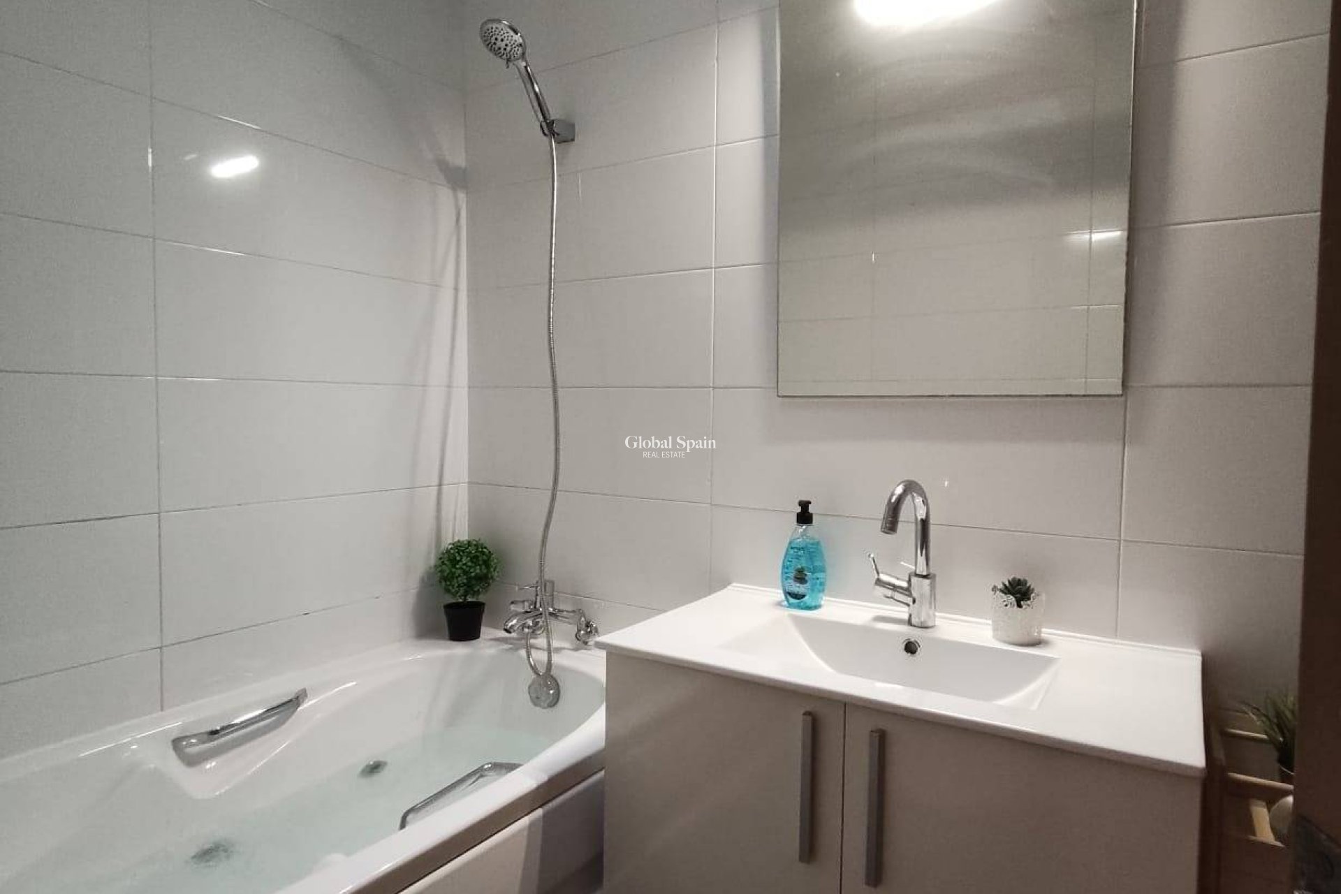 Odsprzedaż - DOM -
SAN PEDRO DEL PINATAR - 