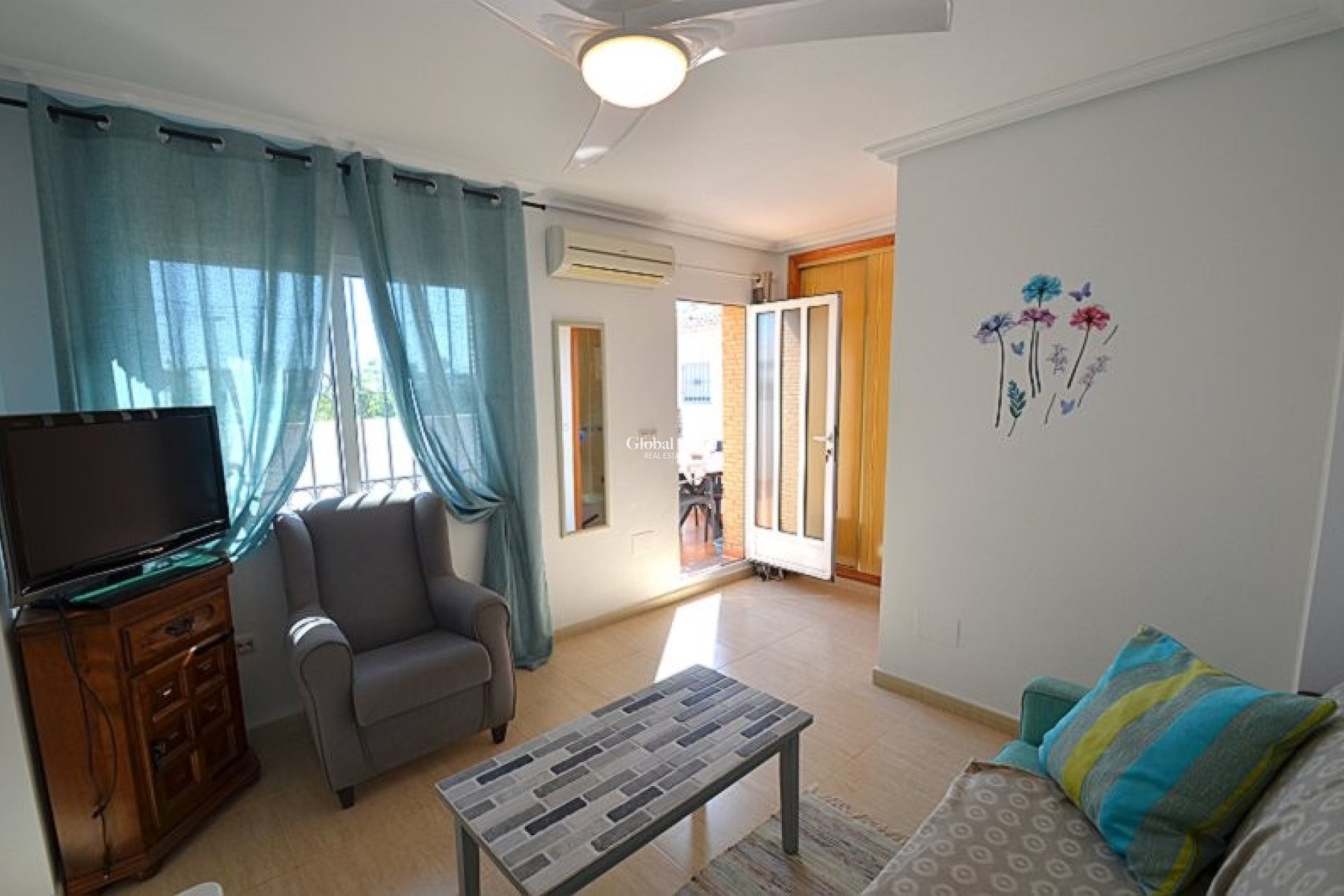 Odsprzedaż - DOM -
SUCINA - Inland