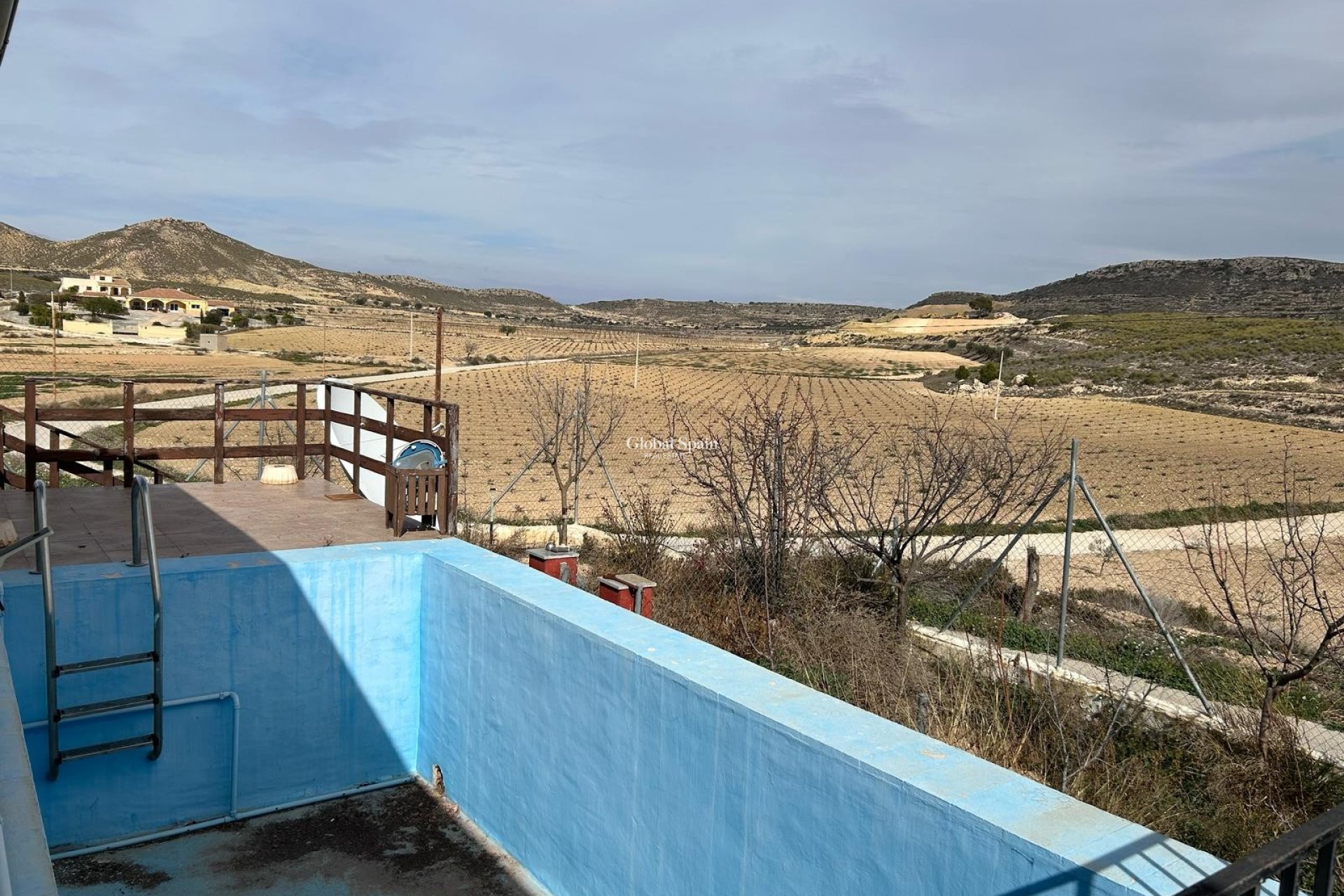 Odsprzedaż - DOM -
TORRE DEL RICO - Torre Del Rico