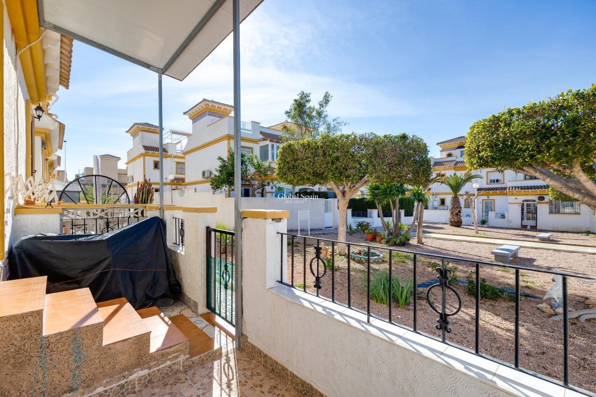 Odsprzedaż - DOM -
TORREVIEJA - Aguas Nuevas