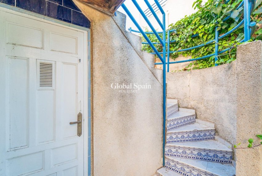 Odsprzedaż - DOM -
TORREVIEJA - Carrefour