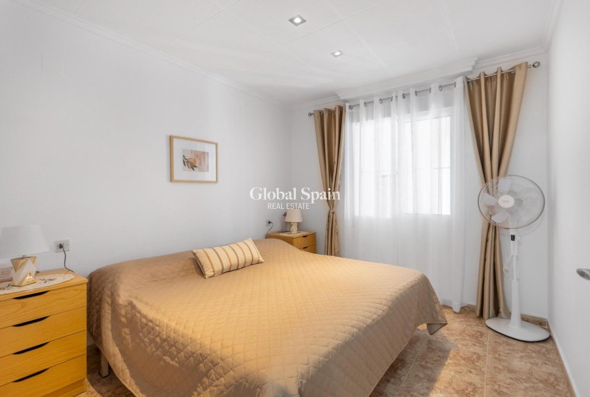 Odsprzedaż - Dom -
TORREVIEJA - La Siesta - El Salado - Torreta