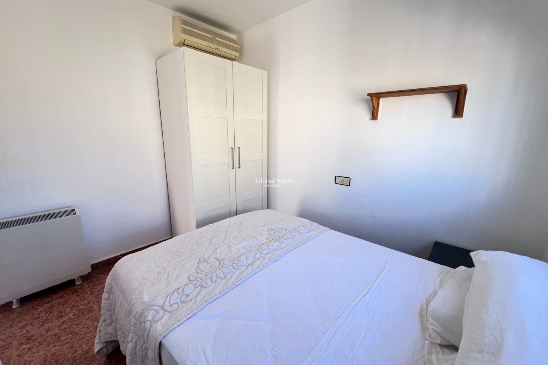 Odsprzedaż - Dom -
TORREVIEJA - La Siesta