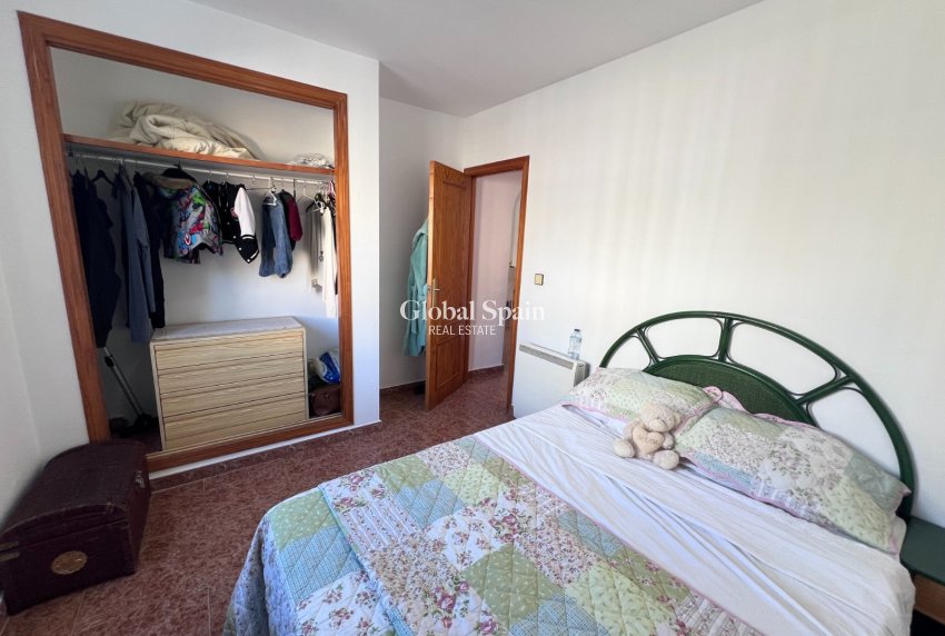 Odsprzedaż - Dom -
TORREVIEJA - La Siesta