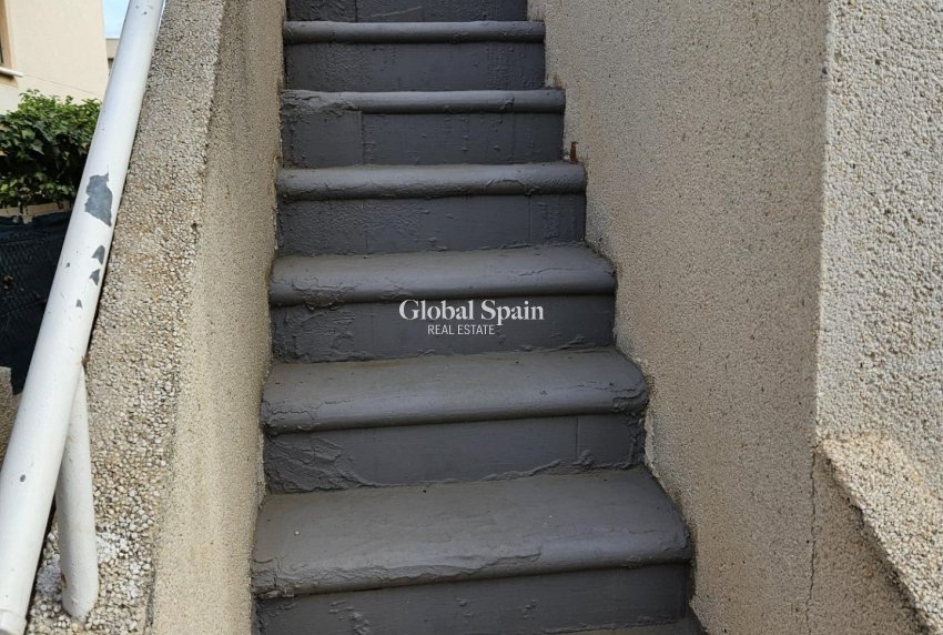 Odsprzedaż - DOM -
TORREVIEJA - LOS BALCONES - LOS ALTOS