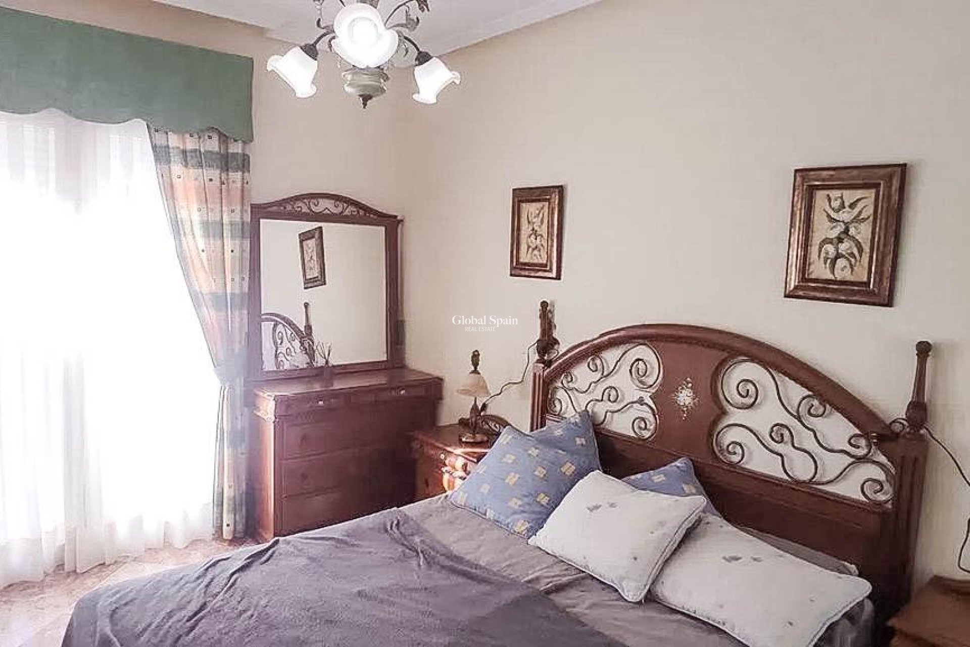 Odsprzedaż - DOM -
TORREVIEJA - LOS BALCONES - LOS ALTOS