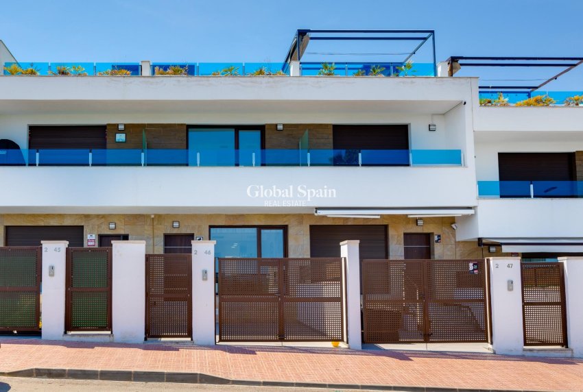 Odsprzedaż - DOM -
TORREVIEJA - LOS BALCONES - LOS ALTOS