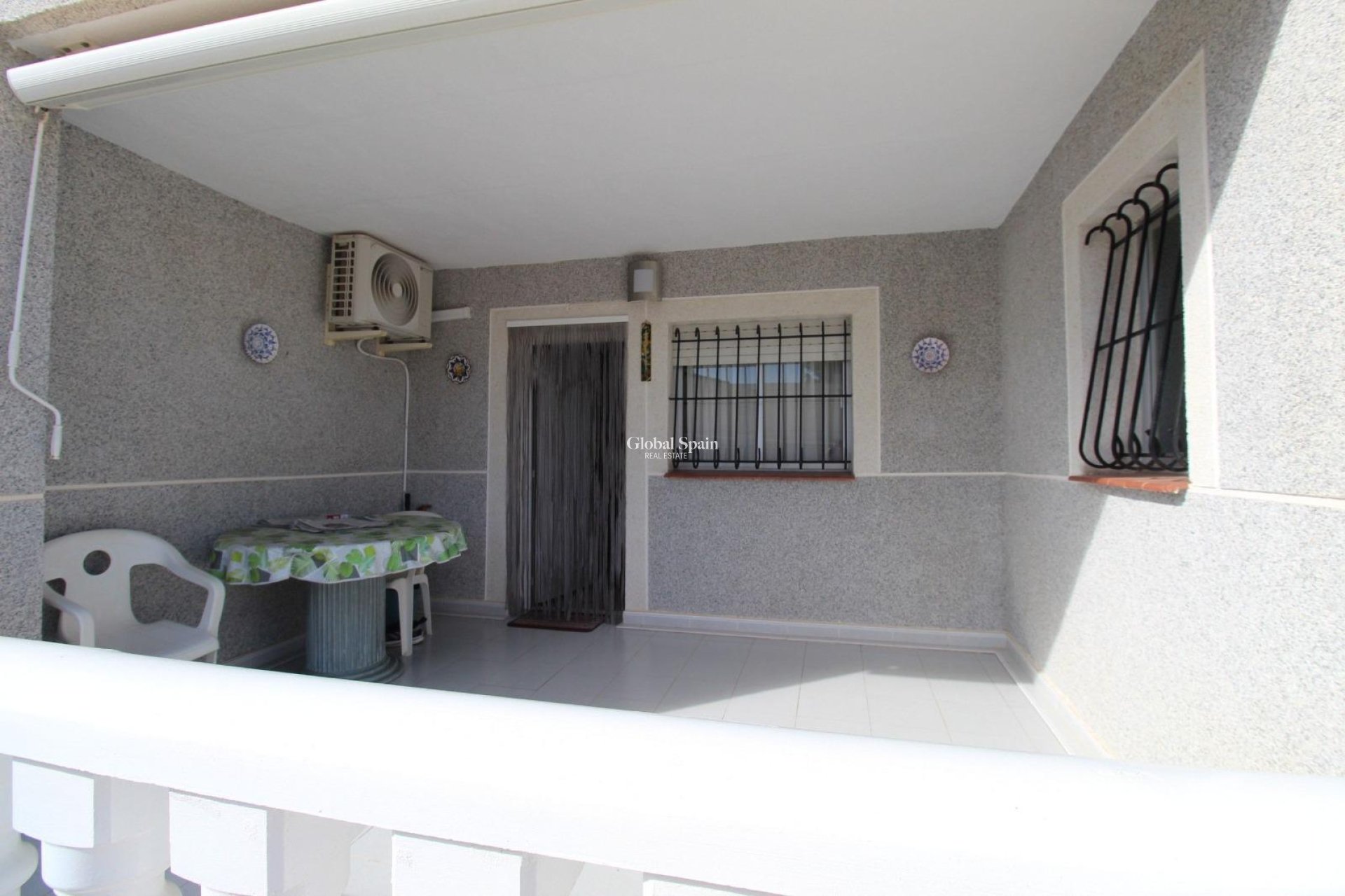 Odsprzedaż - DOM -
TORREVIEJA - LOS BALCONES - LOS ALTOS