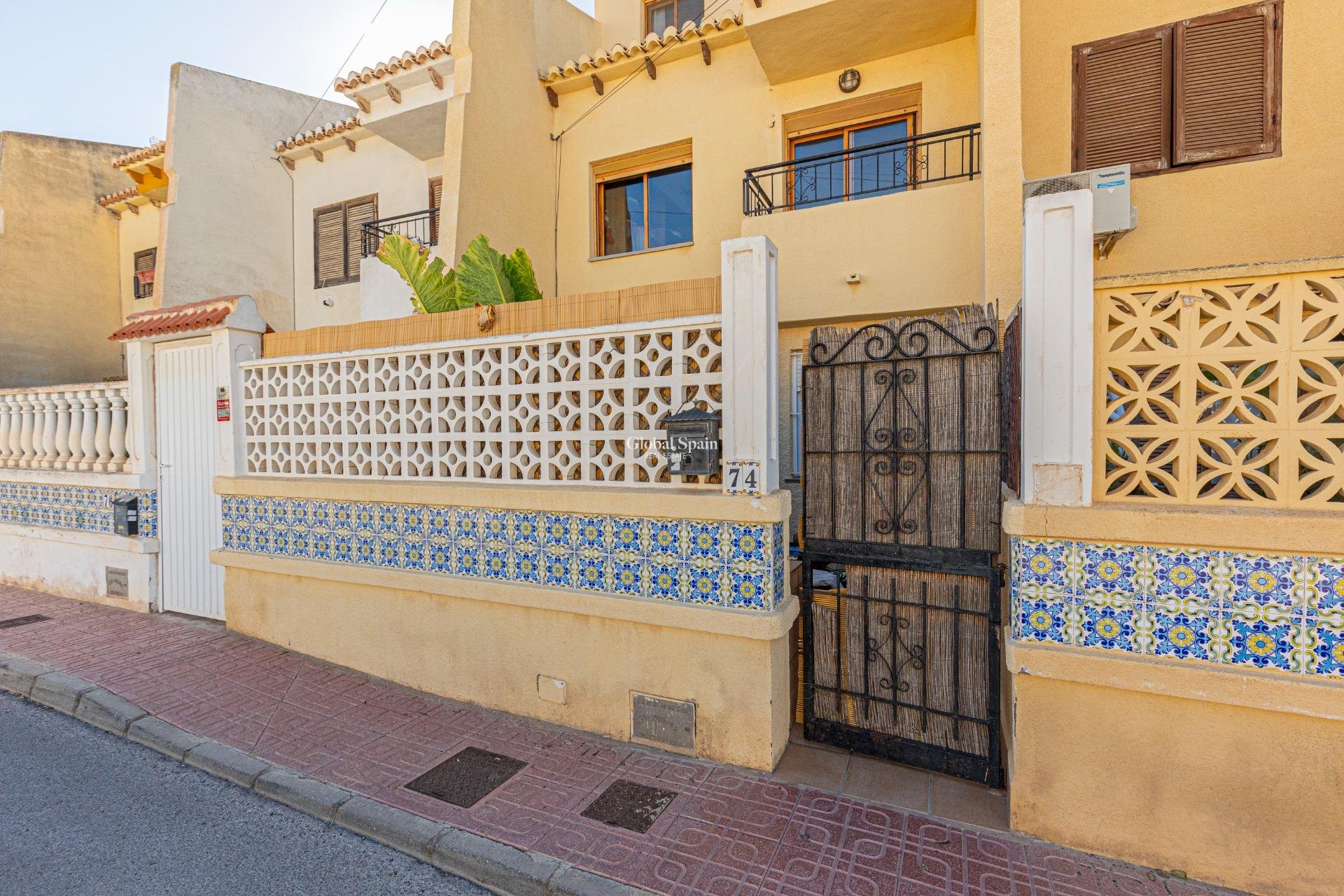 Odsprzedaż - DOM -
TORREVIEJA - LOS BALCONES - LOS ALTOS