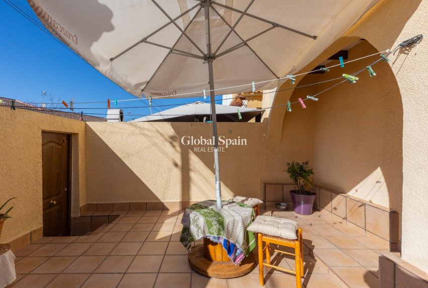 Odsprzedaż - DOM -
TORREVIEJA - LOS BALCONES - LOS ALTOS