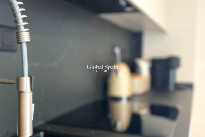 Odsprzedaż - Dom -
TORREVIEJA - LOS BALCONES - LOS ALTOS