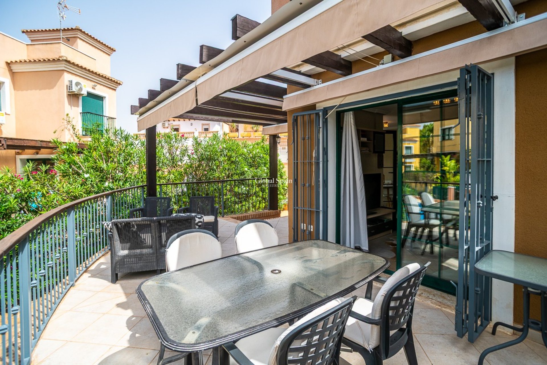 Odsprzedaż - Dom -
TORREVIEJA - LOS BALCONES - LOS ALTOS