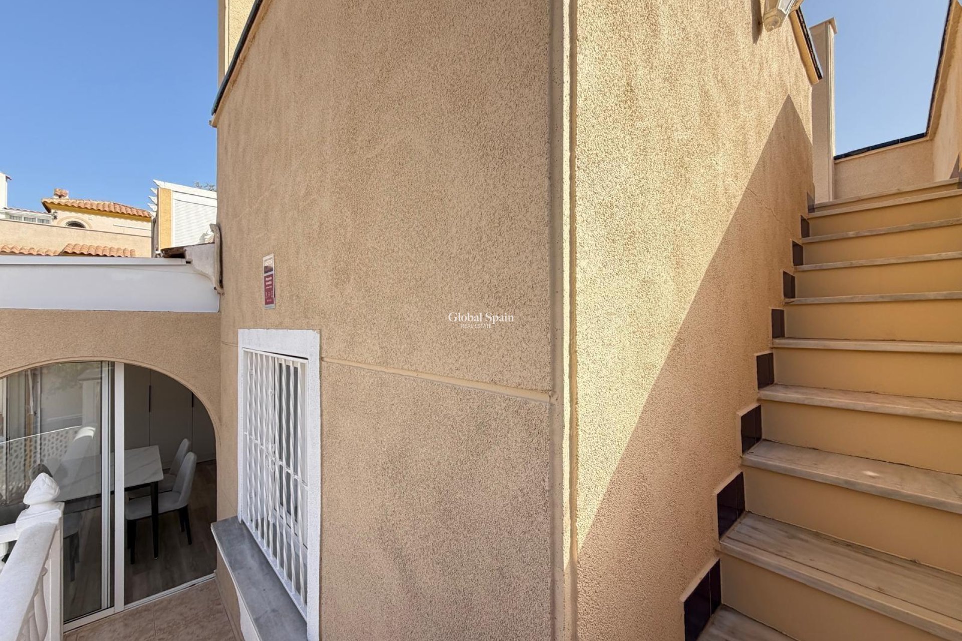 Odsprzedaż - DOM -
TORREVIEJA - Miramar - Torre Del Moro
