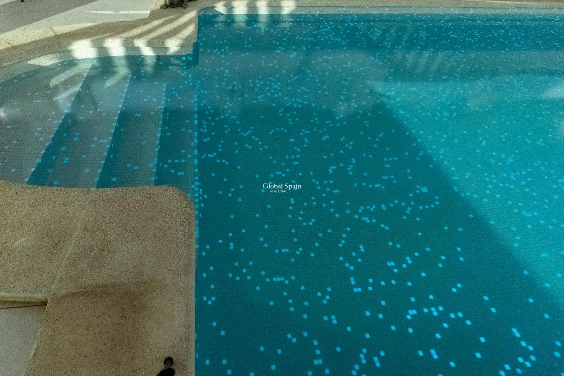 Odsprzedaż - DOM -
TORREVIEJA - Punta Prima