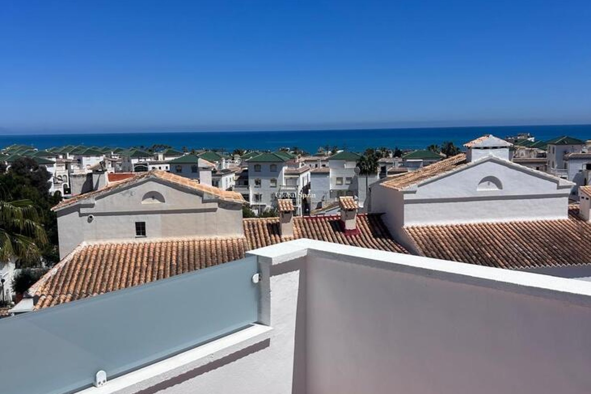 Odsprzedaż - DOM -
TORREVIEJA - Torreblanca